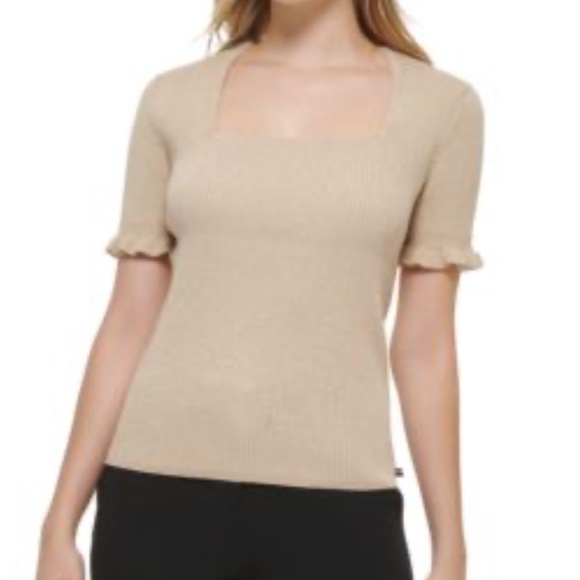 Tommy Hilfiger Tops - Tommy Hilfiger Beige/Gold Women’s Cotton Ribbed Ruffle Cuff Top